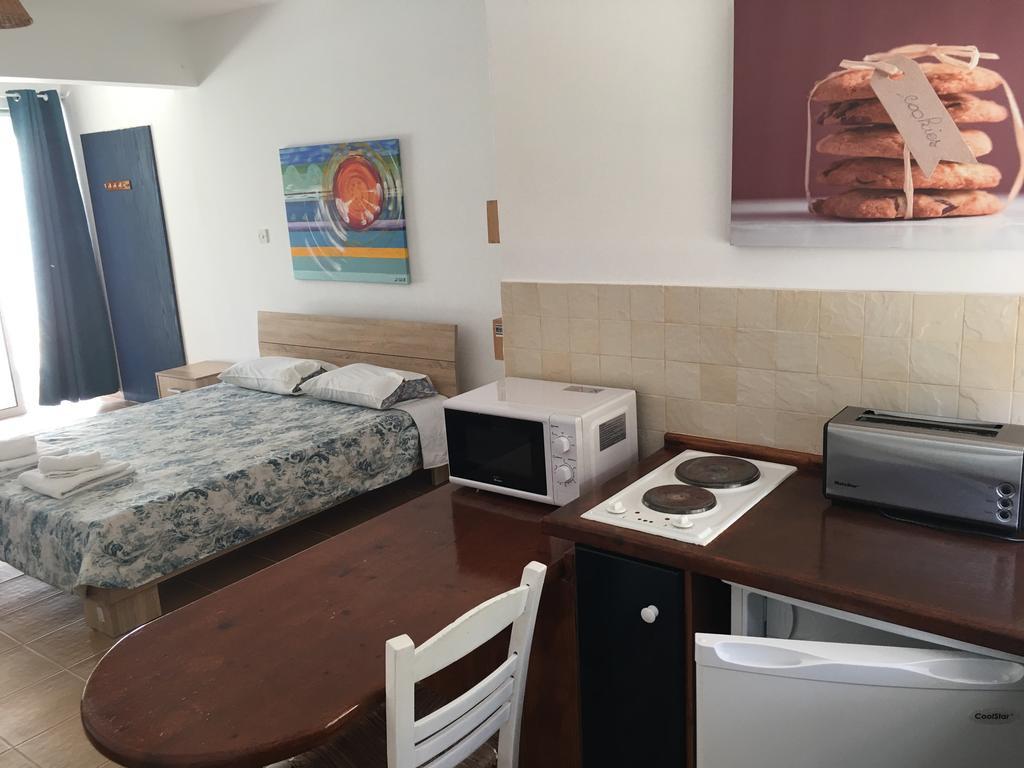 Periyiali Apartments Полис Экстерьер фото