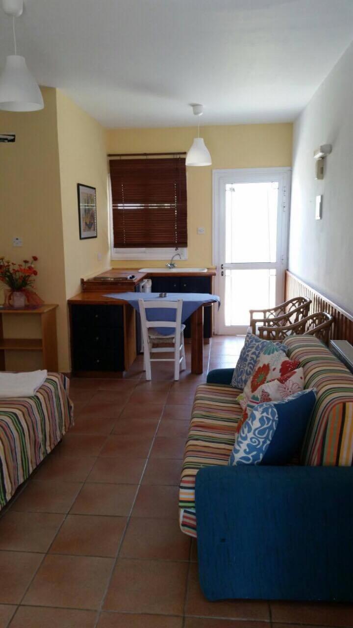 Periyiali Apartments Полис Экстерьер фото